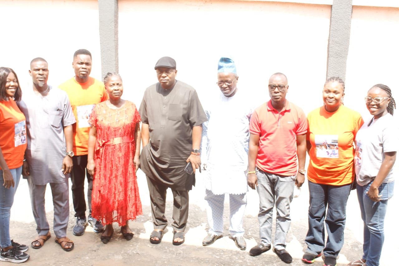 Peculiar Queens Impact Image